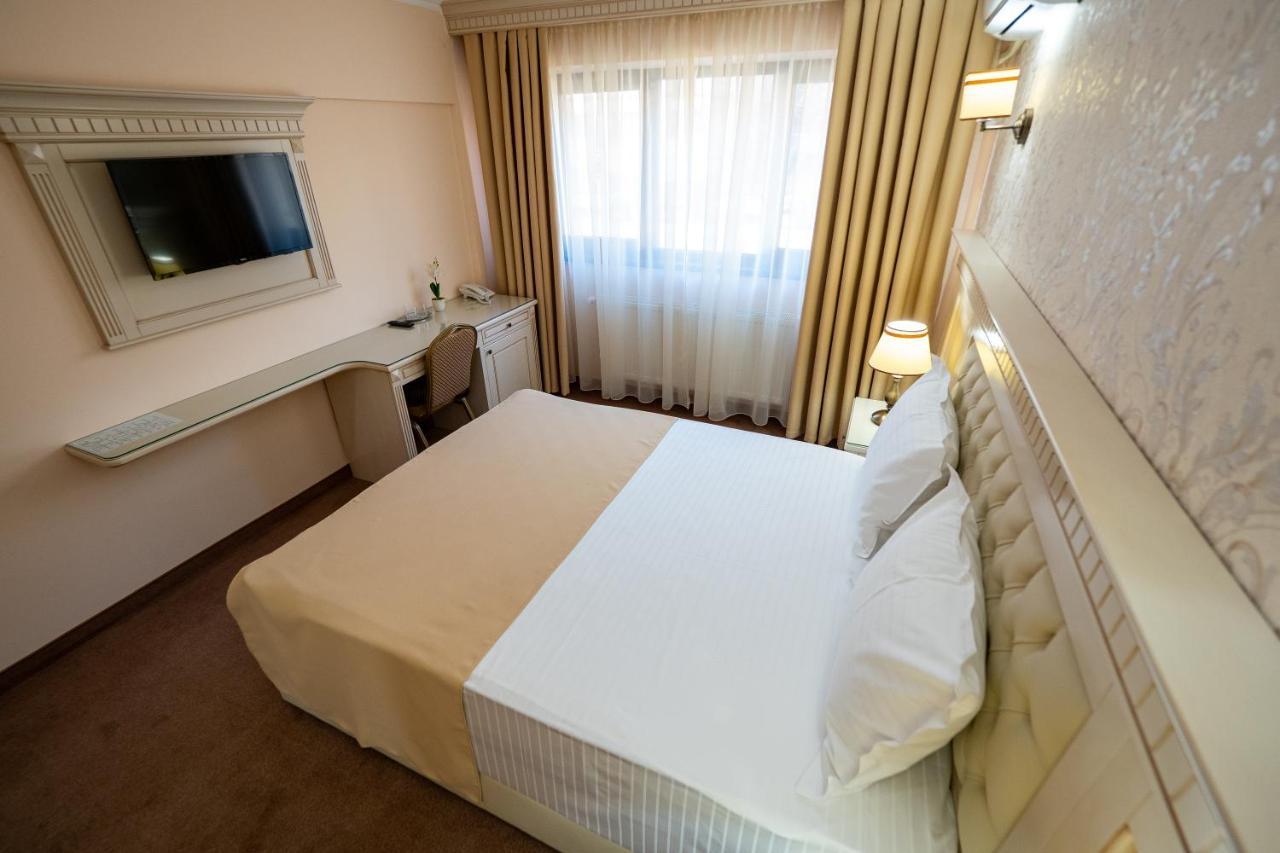 Hotel Orient Galati Exterior photo